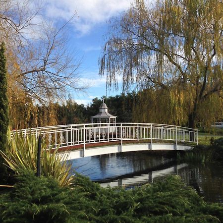 Lakeside Cottage Luxury B&B Mount Dandenong Eksteriør bilde