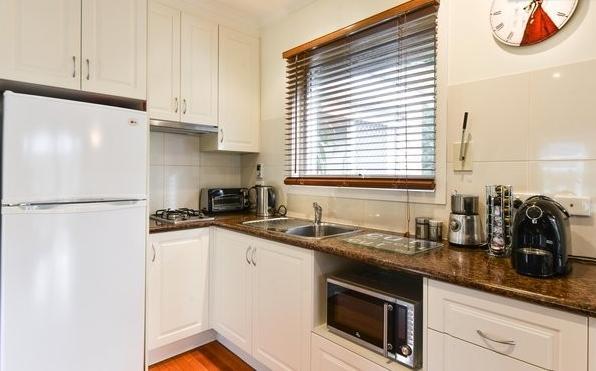 Lakeside Cottage Luxury B&B Mount Dandenong Eksteriør bilde